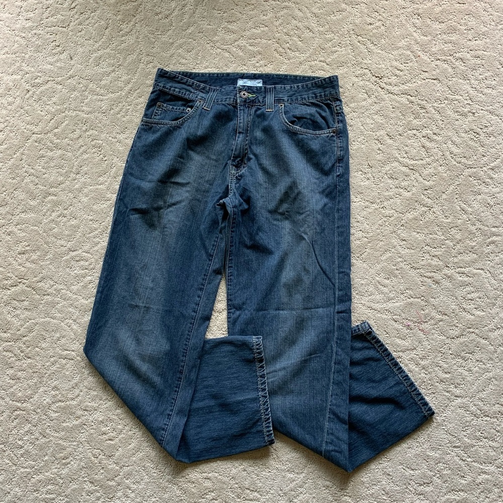 DKNY JEANS size 32/30 Low Rise waist 32 length 30 QUICK SHIPPER